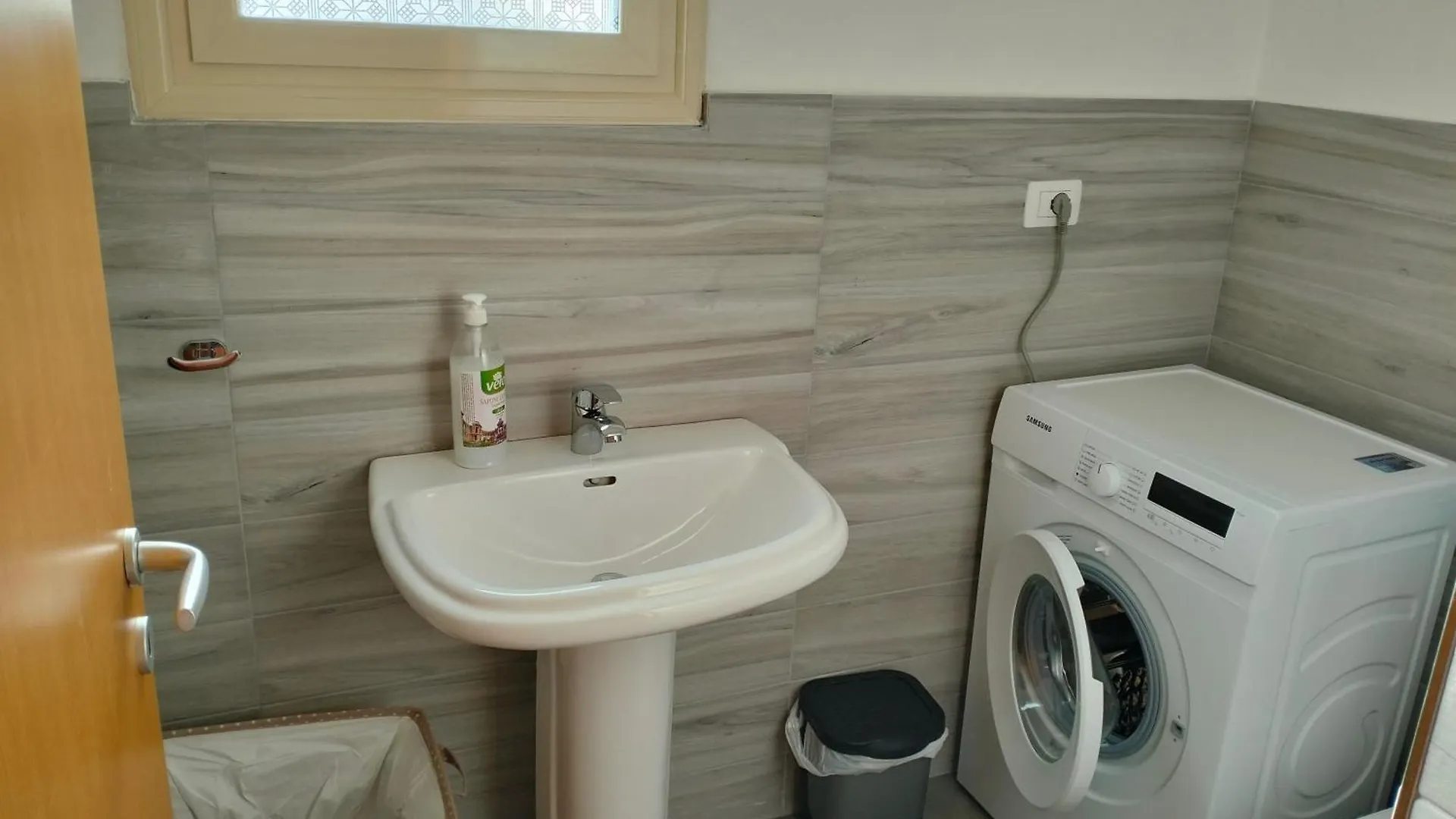 Apartment Noel Vlore 0*,